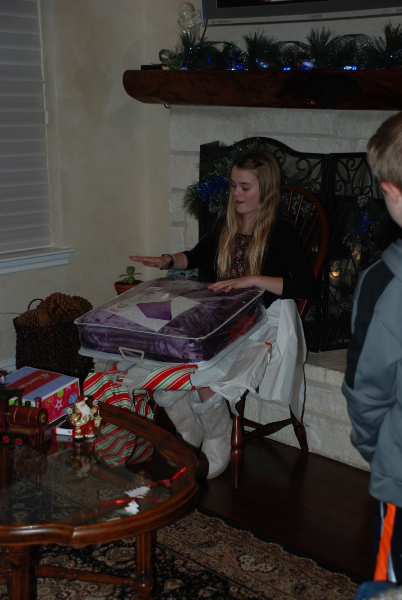 2013-12-23 21-35-44 Hildebrand Christmas.jpg